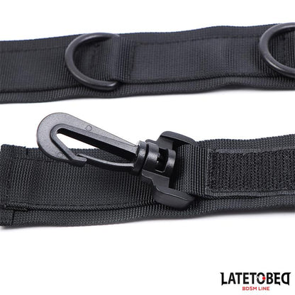 Collar con Esposas Nylon Talla unica